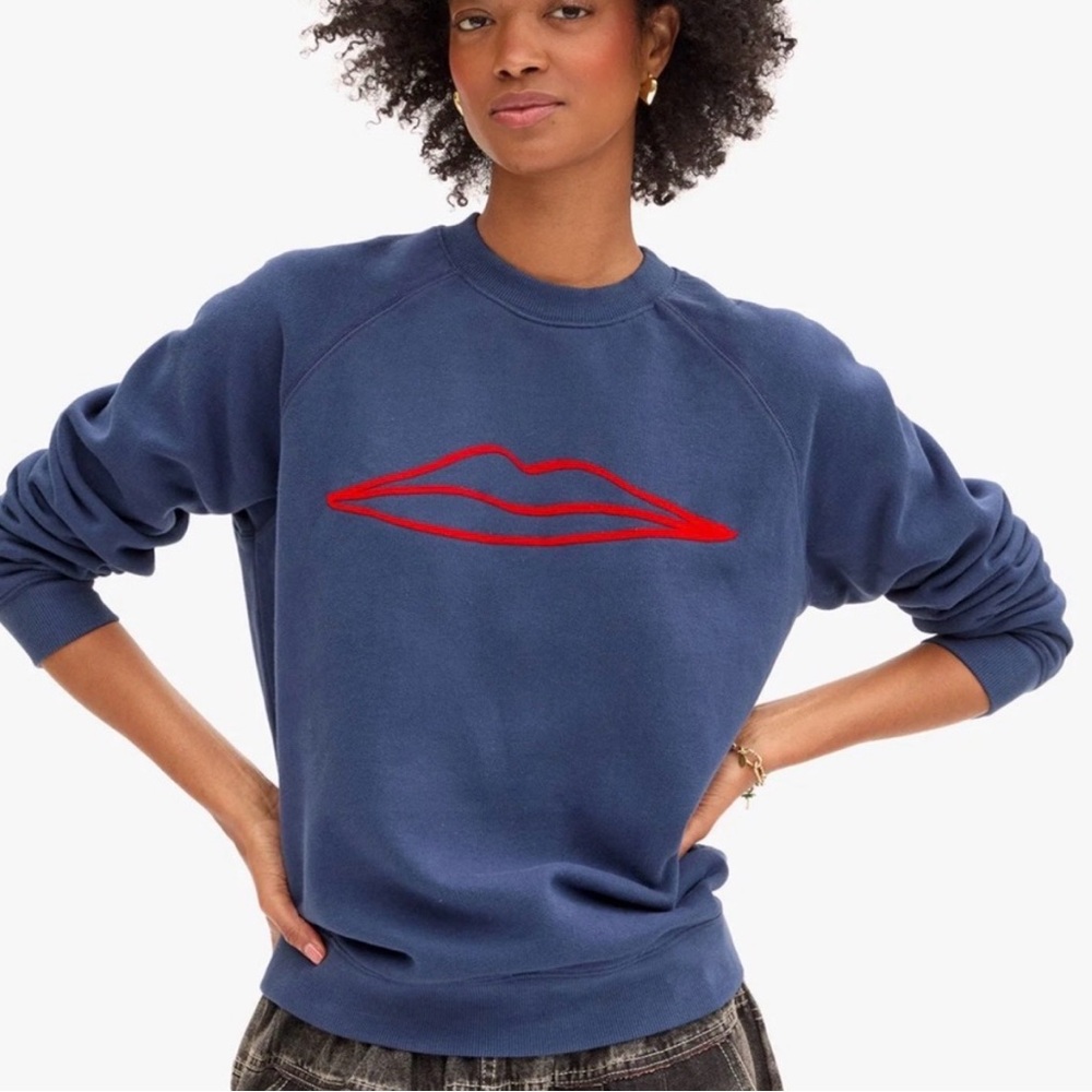 Clare V Soft Lips Sweatshirt Medium